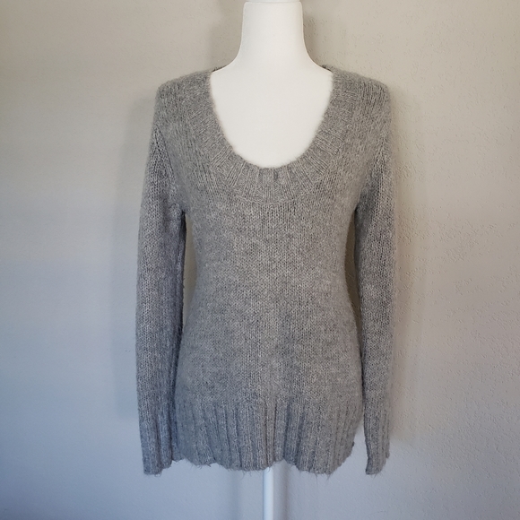 Scoop Neck Tunic Sweater - Picture 2 of 6